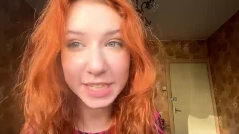 Emilia online show from August 4, 3:03 pm