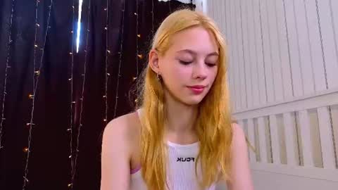 Snapshot of lauricejoto chatting on July 29, 8:12 am Kate online show from July 29, 8:12 am
