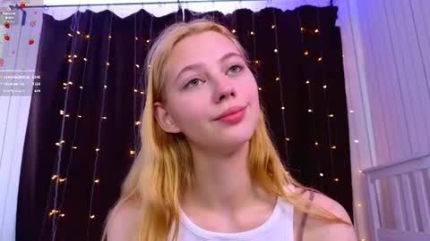 Snapshot of lauricejoto chatting on August 3, 9:04 am Kate online show from August 3, 9:04 am