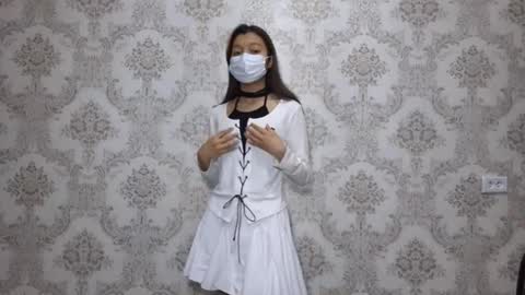 Hannah online show from March 6, 10:01 am