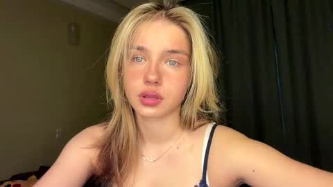 Bella online show from April 28, 9:25 am