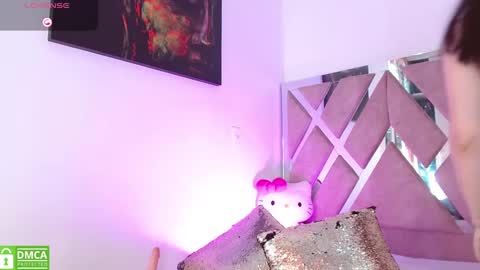 LauryMoons online show from September 25, 8:23 pm