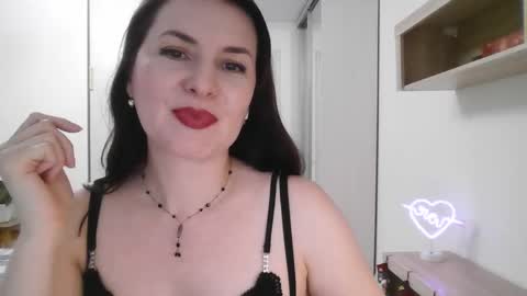 Snapshot of lavender_victoria chatting on January 12, 8:14 pm Diana online show from January 12, 8:14 pm