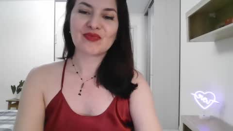 Snapshot of lavender_victoria chatting on March 3, 9:59 pm Diana online show from March 3, 9:59 pm