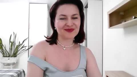 Snapshot of lavender_victoria chatting on September 26, 5:28 pm Diana online show from September 26, 5:28 pm