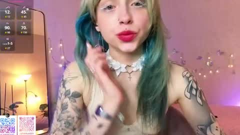 Melissa online show from June 5, 6:57 pm