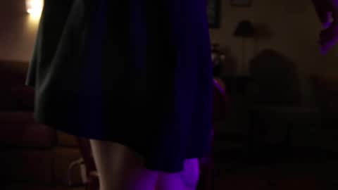 Sara online show from March 11, 2:01 pm