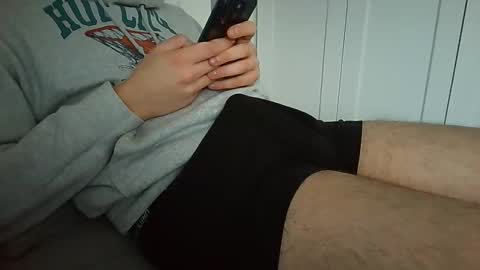 laveudos online show from March 17, 2:31 pm