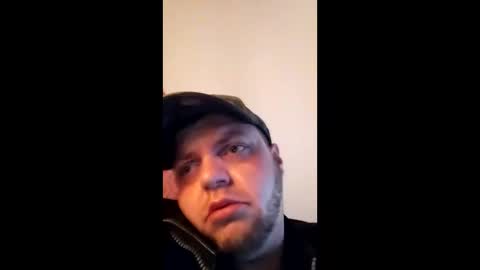 Snapshot of law9102 chatting on December 5, 1:47 am Law online show from December 5, 1:47 am