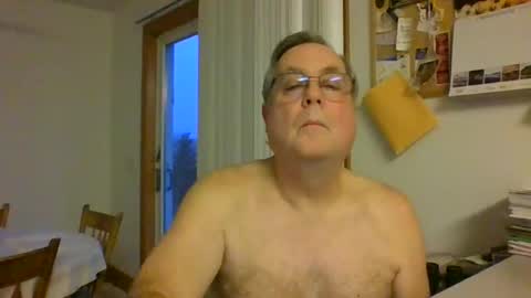Snapshot of lawnboy62 chatting on February 3, 10:54 pm lawnboy62 online show from February 3, 10:54 pm