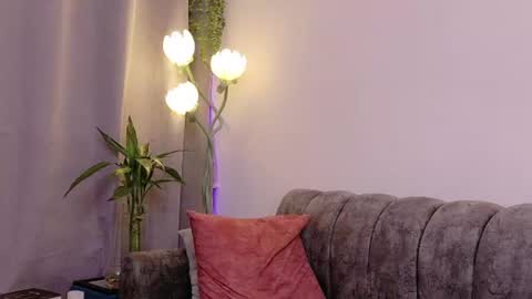 laya online show from July 26, 4:09 am