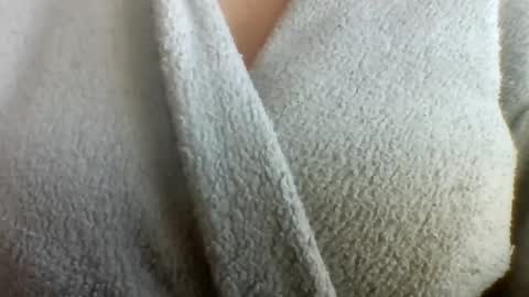 layannalea online show from June 22, 3:25 am