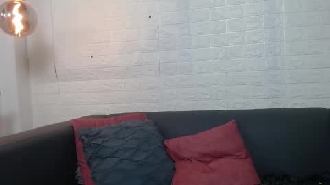 Snapshot of layla_707 chatting on February 17, 2:31 am Layla online show from February 17, 2:31 am