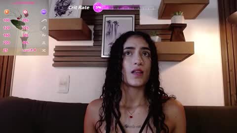 Snapshot of layla_707 chatting on November 14, 9:02 pm Layla online show from November 14, 9:02 pm