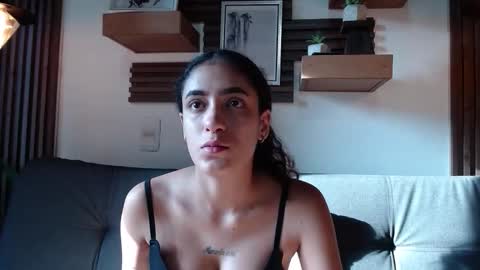 Snapshot of layla_707 chatting on November 22, 9:03 pm Layla online show from November 22, 9:03 pm