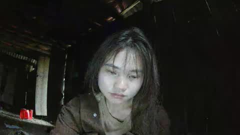 layla_999 online show from March 25, 1:11 am