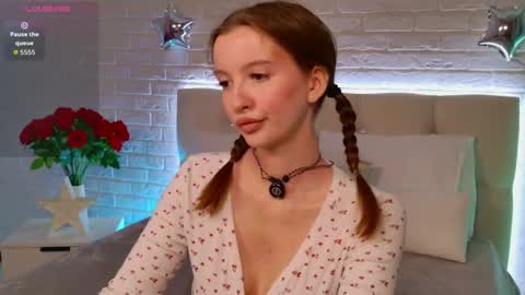 Your sweet girl-next-door online show from June 7, 5:38 pm