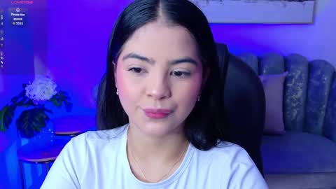 Snapshot of layla_breezee_ chatting on May 16, 9:06 am Layla Breezee online show from May 16, 9:06 am