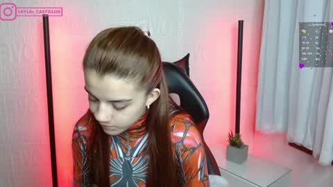 Snapshot of layla_castilloo chatting on December 20, 2:16 pm Layla online show from December 20, 2:16 pm