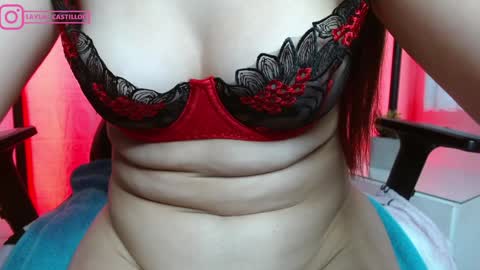 Snapshot of layla_castilloo chatting on December 20, 8:23 pm Layla online show from December 20, 8:23 pm