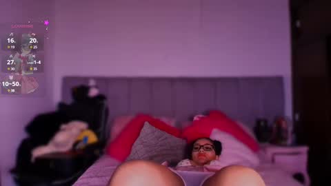 Layla online show from February 11, 12:48 pm