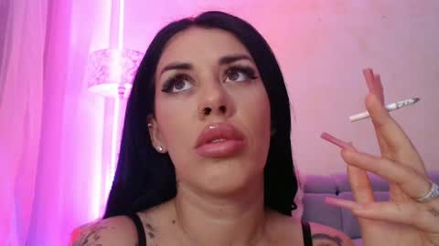 laylacruz online show from May 29, 5:05 am