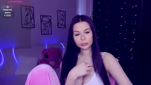 laylagreat online show from September 28, 10:31 am