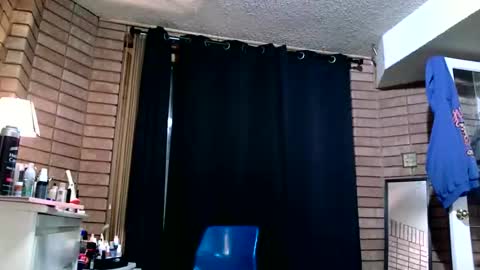 Layla Kills online show from January 10, 9:22 am