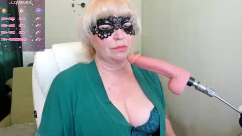 laylalaylamilf online show from July 16, 6:19 am