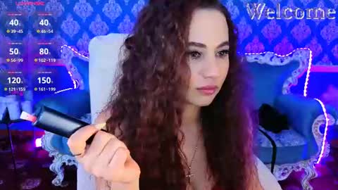 Snapshot of laylla_starr chatting on June 6, 6:51 am laylla_starr online show from June 6, 6:51 am