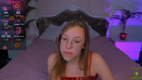 layriantavee online show from January 4, 9:54 am