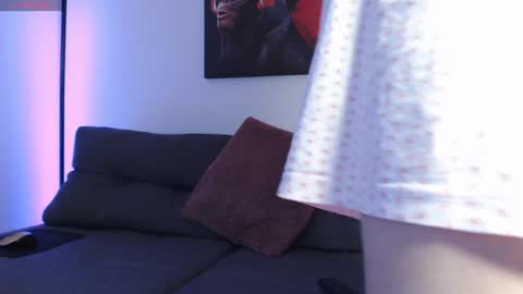 Snapshot of lazar_angels chatting on December 15, 8:41 am Laz online show from December 15, 8:41 am