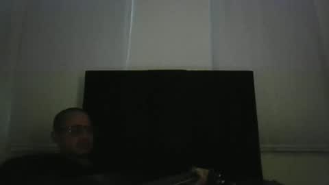 Snapshot of lazy_bad_boy chatting on July 4, 4:35 pm lazy_bad_boy online show from July 4, 4:35 pm