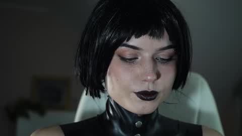 Pansy online show from February 15, 7:10 pm