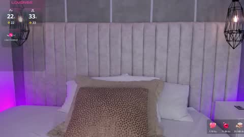    online show from February 12, 6:25 pm