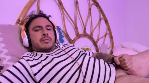 Snapshot of leafar_volkov chatting on October 4, 8:34 am leafar_volkov online show from October 4, 8:34 am