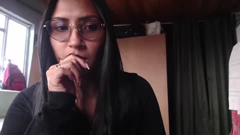 Snapshot of leah_666 chatting on July 20, 6:43 pm leah 666 online show from July 20, 6:43 pm