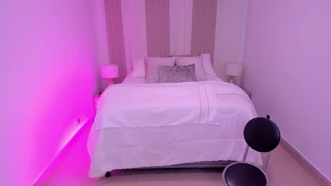 Leah  Greyy online show from November 26, 11:22 am