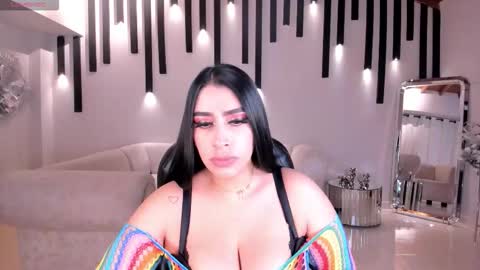 Snapshot of leahlombardi_ chatting on October 1, 3:23 am leahlombardi_ online show from October 1, 3:23 am