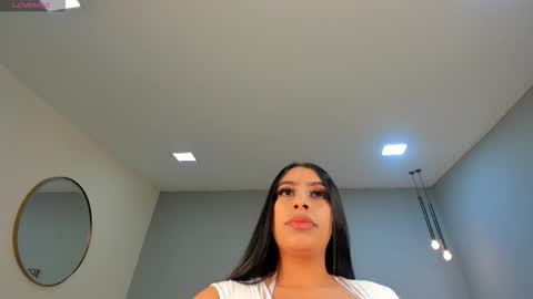 Snapshot of leahlombardi_ chatting on October 19, 3:07 am leahlombardi_ online show from October 19, 3:07 am