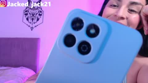 leahparker33 online show from July 14, 3:33 am