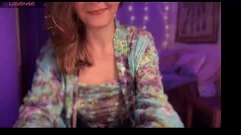 Leah Sparkles online show from January 25, 2:37 am