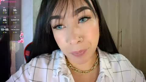 leah online show from May 15, 11:01 pm