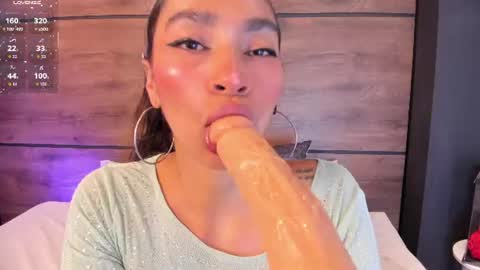 Hey Im Lea online show from June 19, 4:33 pm