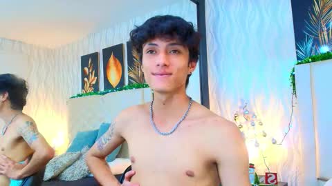 Lean online show from December 3, 10:08 pm