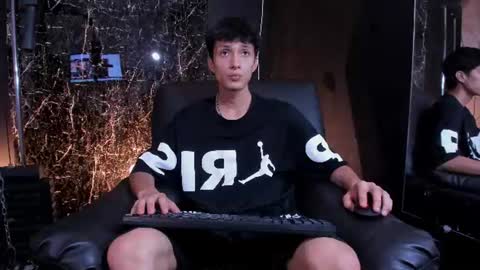 Lean online show from July 17, 9:19 pm