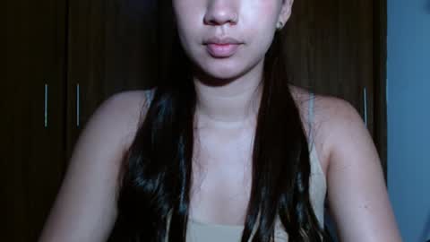 leanaalhub online show from December 6, 7:54 am