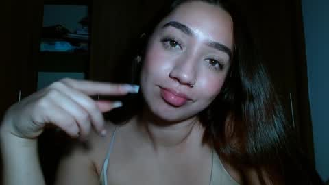 leanaalhub online show from December 14, 3:51 am