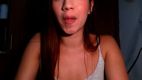 leanaalhub online show from December 1, 11:32 pm