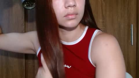 leanaalhub online show from March 6, 5:09 pm